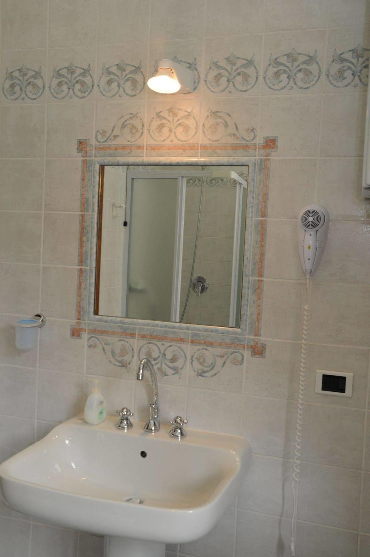 Hotel Tarussio Arezzo Zewnętrze zdjęcie